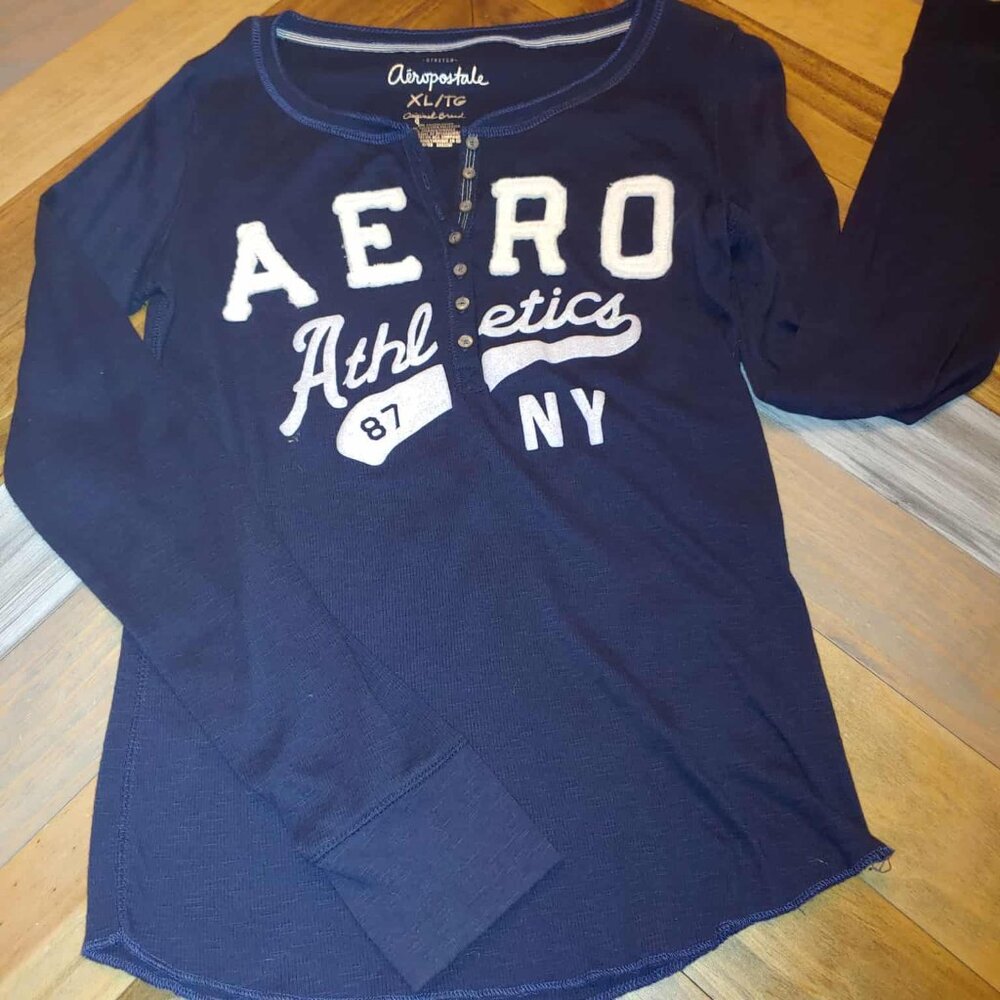 Aeropostale women's Long sleeve shirt